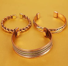 Load image into Gallery viewer, Touchstone Copper magnetic healing bracelet Tibetan style. Hand forged with solid and high gauge pure copper. Set of 3 different designs with 3 metal shades.
