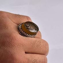 Load image into Gallery viewer, Yellow Yemeni Aqeeq Ring | US Size 10
