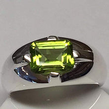 Load image into Gallery viewer, Natural 2ct Green Peridot 925 Solid Sterling Silver Unisex Ring Size 6
