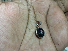Load image into Gallery viewer, 925 Sterling Silver Black Star Diopside Pendant 9 x 11 mm Oval Diopside
