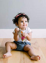 Load image into Gallery viewer, Serenity Kids Baby Food, Organic Sweet Potato, Carrot and Beet with Olive Oil, For 6+ Months, 3.5 Ounce Pouch (6 Pack)
