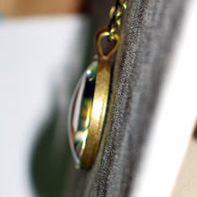 Load image into Gallery viewer, SKYRIM MAP pendant necklace - HM
