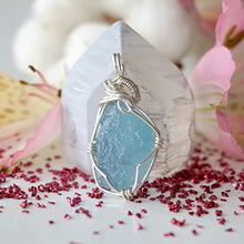 Load image into Gallery viewer, Raw Aquamarine Necklace - Blue Aquamarine Crystal Pendant - Sterling Silver - March Birthstone - Gift for Her with Gift Box - Aquamarine Stone

