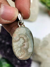 Load image into Gallery viewer, Beautiful rhodochrosite pendant in 925 sterling silver - gemstone/crystal gift |Mother&#39;s Day/engagement/wedding/anniversary/birthday gift
