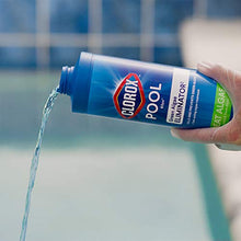 Load image into Gallery viewer, Clorox Pool&amp;Spa Green Algae Eliminator2 32 oz
