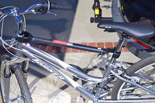 Load image into Gallery viewer, Allen Sports Tension Bar Bicycle Cross-Bar Adaptor, Model 900B
