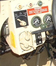 Load image into Gallery viewer, HUMVEE HEADLIGHT SWITCH 3-LEVER MILITARY
