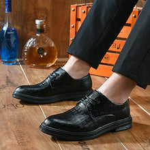 Load image into Gallery viewer, Men's Lace-up Casual Fashion Dress Shoes Classic Oxford Shoes Suitable for Business and Everyday 3197 Black EU44=US10.5
