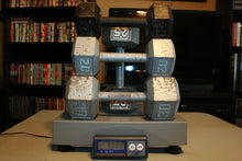 Load image into Gallery viewer, Mettler Toledo PS60U5101-000 Model PS60 Parcel Scale (150pounds / 60kilograms Capacity) with ABS Flat Top Platter, GEOCAL Calibration, RS232 Computer Interface for Use with Carrier Manifest Software
