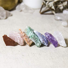 Load image into Gallery viewer, Beverly Oaks Premium Healing Crystals 21 Piece Kit - 7 Tumbled Chakra Stones, 7 Raw Crystals, Peacock Ore, Crystal Geode, Pyrite, Honey Calcite, Aragonite, Selenite Stone + Bonus Chakra Tower
