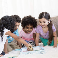 Load image into Gallery viewer, Educational Insights Shelby's Snack Shack Game: Preschool Game Teaching Early Math Skills: Number Recognition, Counting, Addition - Perfect for Boys &amp; Girls Ages 4+
