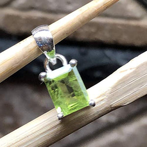 Genuine 1.5ct Peridot 925 Solid Sterling Silver Pendant 15mm
