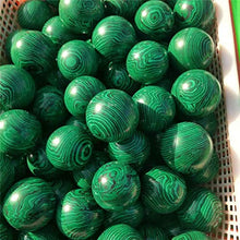 Load image into Gallery viewer, 1pc, Natural Gemstone Sphere Malachite Quartz Stone Crystal Balls Sphere for Healing
