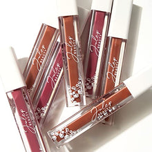 Load image into Gallery viewer, Julep So Plush Hydrating Lip Gloss - Bestie - High-Shine Hydrating Lightweight Lip Color - Non-Sticky Formula - Vitamin E Soothes and Repairs Lips
