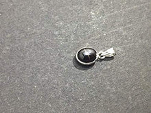 Load image into Gallery viewer, 925 Sterling Silver Black Star Diopside Pendant 9 x 11 mm Oval Diopside
