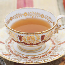 Load image into Gallery viewer, Harney &amp; Sons Hot Cinnamon Spice Tea Tin - Black Tea with Orange &amp; Sweet Clove - 2.67 Ounces, 30 Sachets
