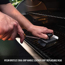 Load image into Gallery viewer, Traeger Pellet Grills BAC537 BBQ Cleaning Brush Accessory
