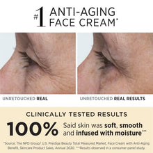 Load image into Gallery viewer, IT Cosmetics Confidence in a Cream - Facial Moisturizer - Reduces the Look of Wrinkles &amp; Pores, Visibly Brightens Skin - With Hyaluronic Acid &amp; Collagen - 2.0 fl oz
