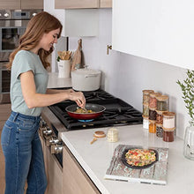 Load image into Gallery viewer, Glass Spice Jars with Bamboo Lids Set of 12 - 5 oz Airtight Glass Jar Storage Containers Stackable Wood Lid - Shatterproof Glass Canisters for Kitchen Pantry Organization, Herbs, Candy, Dry Food
