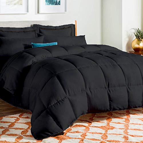Lannomo All-Season – Luxury Egyptian Cotton Queen 88x92 Size Down Alternative Quilted Comforter Set (1 Comforter + 2 Pillow Cover Sham), 500 GSM Microfiber Fill - Machine Washable, Black Solid