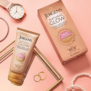 Jergens Natural Glow Self Tanner Face Moisturizer, SPF 20 Facial Sunscreen, Fair to Medium Skin Tone, Sunless Tanning, Oil Free, Broad Spectrum Protection UVA and UVB, 2 oz (Packaging May Vary)