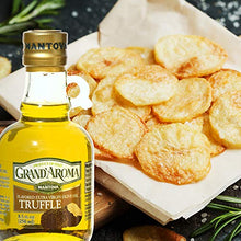 Load image into Gallery viewer, Mantova Grand’Aroma Flavored Extra Virgin Olive Oils, Variety Gift Set, made in Italy, cold-pressed, 100% natural, heart-healthy, for grilling, barbequing, smoking, and cooking, 8.5 oz
