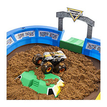 Load image into Gallery viewer, Monster Jam, Monster Dirt Arena 24-Inch Playset with 2lbs of Monster Dirt and Exclusive 1:64 Scale Die-Cast Monster Jam Truck
