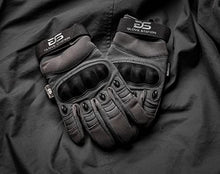 Load image into Gallery viewer, Glove Station The Combat Tactical Knuckle Gloves for Men Outdoor Sports Training Motorcycling
