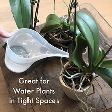Load image into Gallery viewer, Fox Run Easy Pour Measuring Cup with Funnel Spout, 3.5, Clear Plastic
