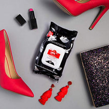 Load image into Gallery viewer, Yes To Tomatoes Charcoal Face Wipes for Clear Skin - Deep Cleaning and Detoxifying Facial Wipes | 30 Count
