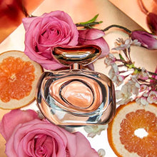 Load image into Gallery viewer, Vince Camuto Vince Camuto Illuminare Eau De Parfum Spray
