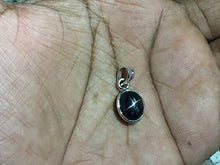 Load image into Gallery viewer, 925 Sterling Silver Black Star Diopside Pendant 9 x 11 mm Oval Diopside
