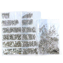 Load image into Gallery viewer, 4574pcs Nail Art Rhinestones Clear Nail Crystal Flat Back Circular Glass Studs Stones for 3D Nails Art Decorations Manicure Tools（1.3mm - 4.8mm) (Crystal Clear)
