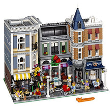 Load image into Gallery viewer, LEGO Creator Expert Assembly Square 10255 Building Kit (4002 Pieces)
