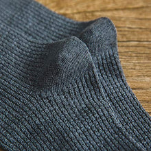 Load image into Gallery viewer, Men's 100% Cotton Knitted Socks Dress and Casual &amp; Mens All-season Crew Socks Pack of 5
