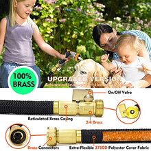 Load image into Gallery viewer, 50ft Expandable Garden hose with 8 pattern hose nozzle - 3/4’’ Solid Brass Fittings with Protective Washer No leak &amp; Rust - Portable Storage Bag Easy Carry and Use
