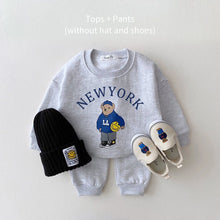 Load image into Gallery viewer, Korea 2023 Baby Boys Clothes Sets Letter Bear Girls Long Sleeve Casual Hoodie Sweatshirt+Pants 2pcs Kids Clothes Sports Suit New
