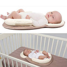 Load image into Gallery viewer, Kid Multifunction Baby Nest Bed Newborn Soft  Bed Crib Cot Infant Sleeping Artifact Beds Travel Bed With Bumper Baby Sleep
